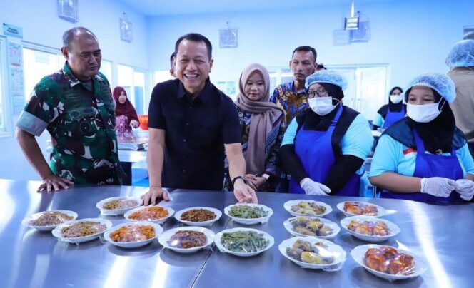 
					Kawal Ketat Program MBG, Pemkab Kudus Pasang CCTV di Seluruh Dapur SPPG