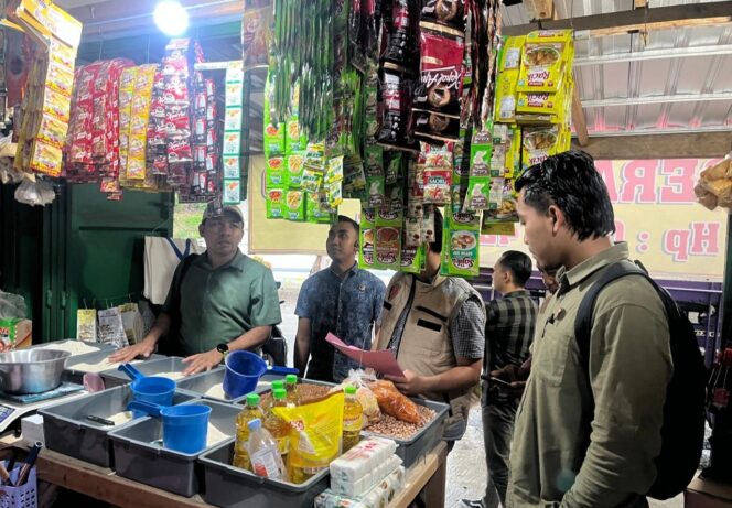 
					Satgas Pangan Polres Wonogiri dan Tim Provinsi Jateng Sidak Harga Beras, Temukan Beras Premium Dijual di Atas HET