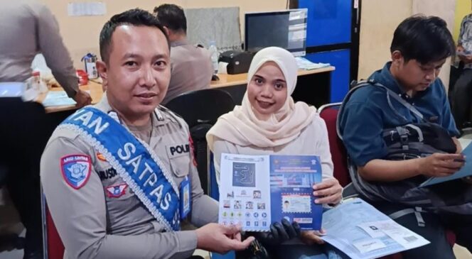 
					“Polisi Menyapa” Layanan SIM Satlantas Polres Sragen Kini Semakin Mudah dan Humanis