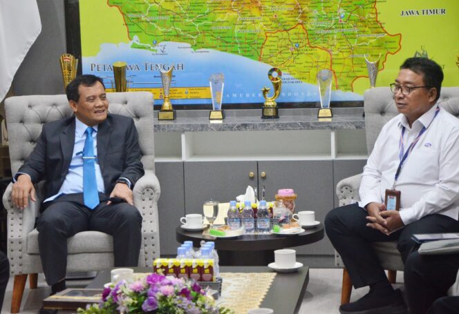 
					BPKP Apresiasi Gubernur Ahmad Luthfi, Program Vokasi Jawa Tengah Efektif Turunkan Pengangguran