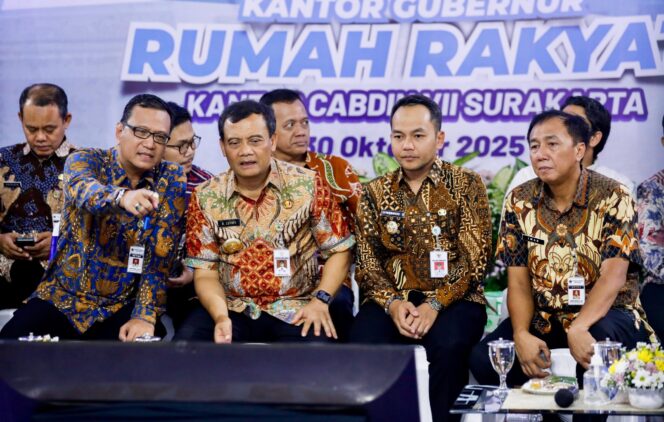
					Gubernur Ahmad Luthfi Luncurkan Rumah Rakyat di Surakarta, Pati dan Banyumas Silakan Datang dan Mengadu Apa Saja 
