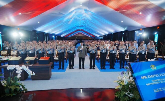 
					Gelar Apel Kasatwil, Kapolri: Semangat Polri Tingkatkan Pelayanan untuk Masyarakat