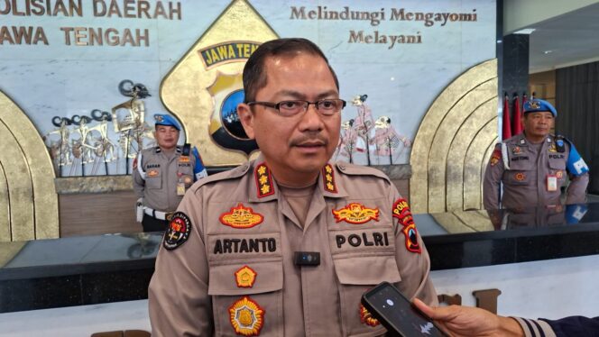 
					Polda Jateng Ajak Rayakan Tahun Baru 2026 Tanpa Kembang Api