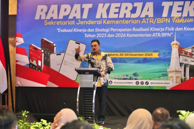 
					Tutup Rakernis Setjen 2025, Sekjen ATR/BPN Tekankan Peran Strategis Tata Usaha