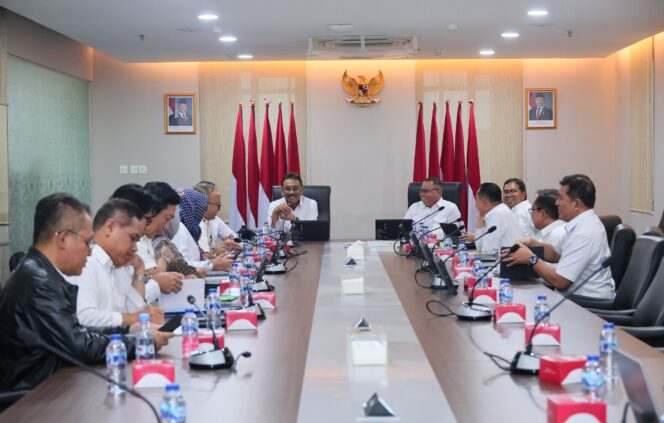 
					Tingkatkan Kepastian dan Perlindungan Hukum di Bidang Pertanahan, Kementerian ATR/BPN Bahas Konsepsi Perubahan PP Nomor 18 Tahun 2021