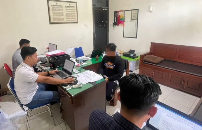 
					Polres Wonogiri Ringkus Seorang Pria Warga Desa Kedunggupit Sidoharjo, Diduga Edarkan Sabu