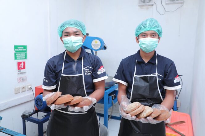 
					Gula aren organik Pacitan tembus pasar Eropa hingga Australia. (Foto :  ditjenbun.pertanian.go.id).