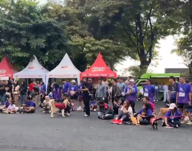 
					Unit K-9 Polres Wonogiri Tampil di Fun Run with Pet dan Pengobatan Hewan Gratis HUT PDHI ke-73