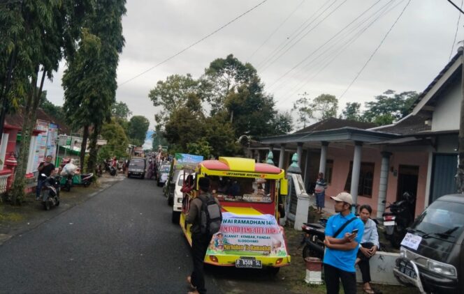 
					Ribuan Santri di Slogohimo Wonogiri Semarakkan Pawai Sambut Bulan Suci Ramadhan 1447 H