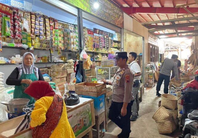 
					Awal Ramadan, Harga Sembako di Pasar Ngadirojo Wonogiri Relatif Stabil dan Stok Aman