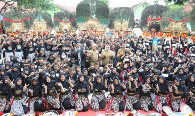 
					Dakapo Festival menjadi ruang pembinaan budaya yang konsisten melombakan beragam seni dan olahraga. (Foto : https://ponorogo.go.id).
