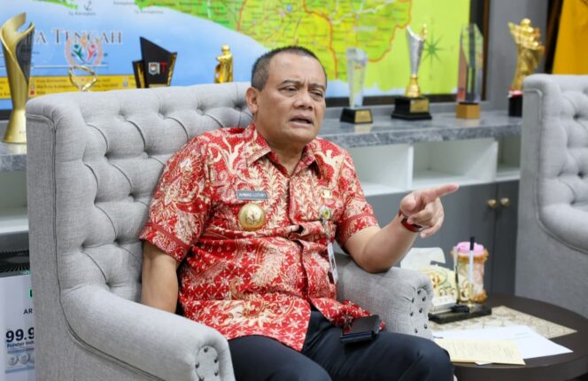 
					Bupati Pekalongan terjaring OTT KPK, Gubernur Jateng Kembali Tekankan Birokrasi Bersih