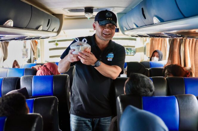 
					Kisah Pemudik Asal Karanganyar, Buatkan Sebungkus Bakso Khusus untuk Gubernur 