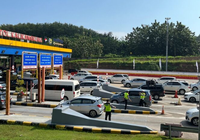 
					Arus Mudik dan Balik Lebaran 2026 di Polda Jateng Terkendali, Data GT Pejagan 14 % dan GT Kalikangkung 9,5 % Pemudik Belum Balik