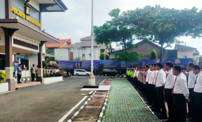 
					Polres Wonogiri Siapkan Tim Negosiator dan Gakkum, Antisipasi Potensi Unjuk Rasa