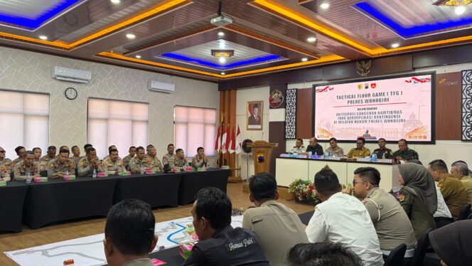 
					Polres Wonogiri Gelar Tactical Floor Game, Perkuat Kesiapsiagaan Antisipasi Gangguan Kamtibmas