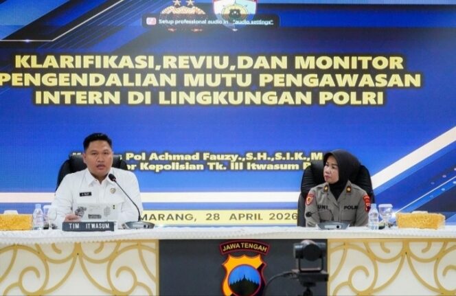 
					Tingkatkan Pengawasan Internal, Tim Itwasum Polri Kunjungi Polda Jateng