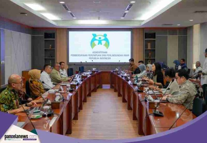 
					Rapat koordinasi program KPLP di kantor PPPA. (Foto: Normawan/ Kantah Wonogiri)