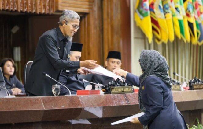 
					Presensi Fiktif, Sekda Jateng Ancam Sanksi Tegas 3.000 ASN Brebes