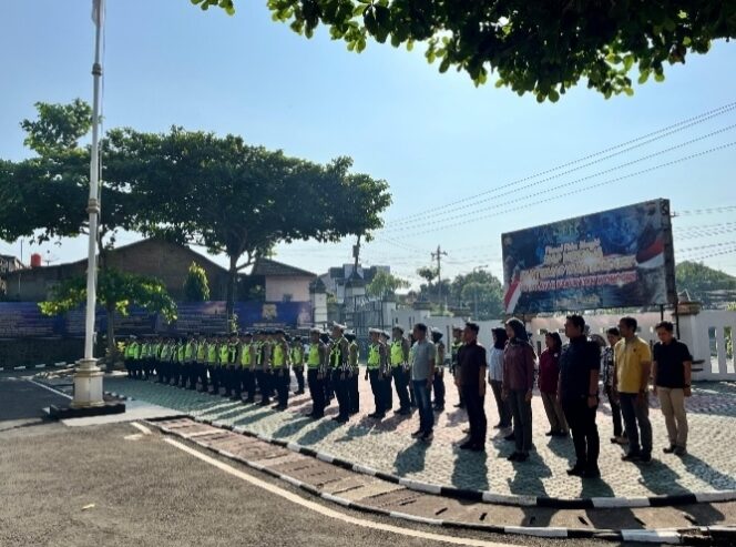 
					Polres Wonogiri Siaga Penuh, Antisipasi Gangguan Kamtibmas Saat Pendadaran PSHT di Tiga Kecamatan