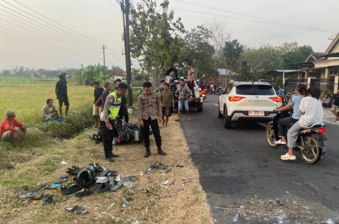 
					Tabrakan Maut Dua Sepeda Motor di Wuryantoro Wonogiri, 3 Orang Tewas, 1 Luka Berat