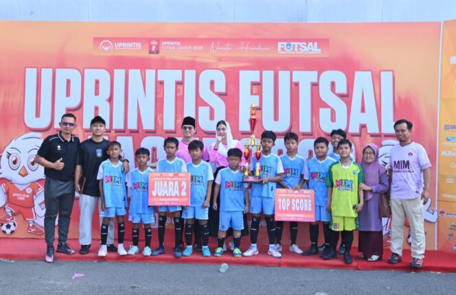 
					Anggota DPR RI Novita Hardini Kembali Gelar UPRINTIS Futsal League 2026, Dorong Talenta Muda Trenggalek Raih Mimpinya
