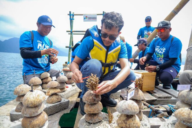 
					Wabup Syah Buka Mutiara Under Water Festival and Concervation ke-4