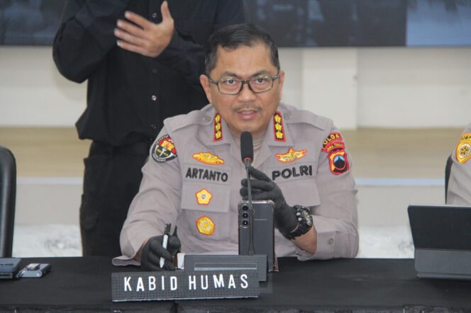 
					Pastikan Pemegang Senpi Profesional dan Berintegritas, Polda Jateng Wajibkan Bebas Dari Anggota Bermasalah