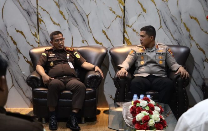 
					Kapolres Wonogiri Silaturahmi ke Kejari Wonogiri, Perkuat Sinergitas Penegakan Hukum